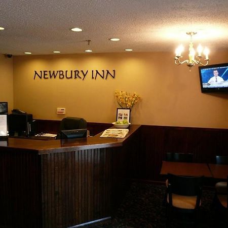 Newbury Inn Brookfield エクステリア 写真