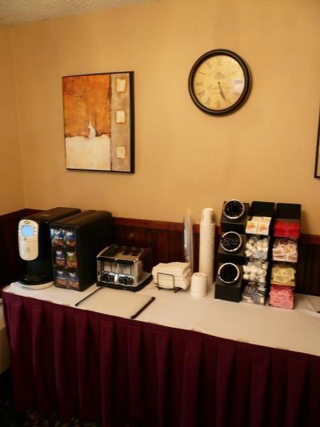 Newbury Inn Brookfield エクステリア 写真