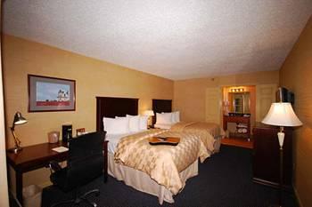 Newbury Inn Brookfield エクステリア 写真